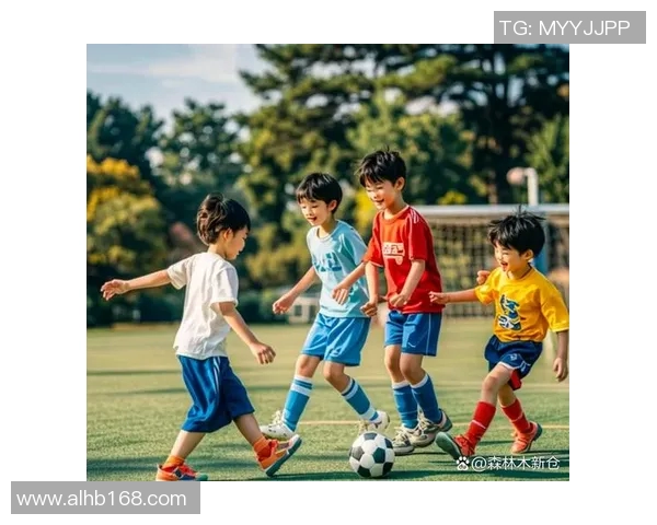 当足球巨星一觉醒来变成小孩重新追逐绿茵场梦想